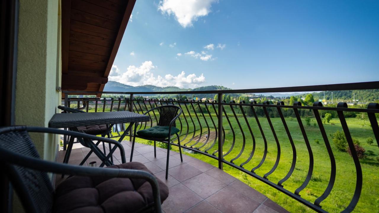 Specious Apartment Manitu In Forest Countryside Фужине Экстерьер фото